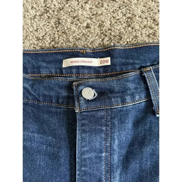 Levi's Wedgie Jeans Plus Size 20W Straight Fit High Rise Med Wash Denim Stretch - Picture 3 of 8